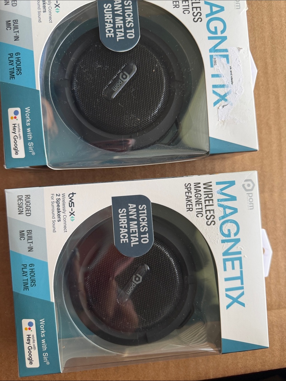 POMP Magnetix Wireless Magnetic Speaker - Black